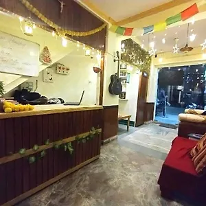  Hostal Genesis Homestay India