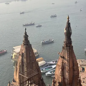 Bhadra Kali Pensión