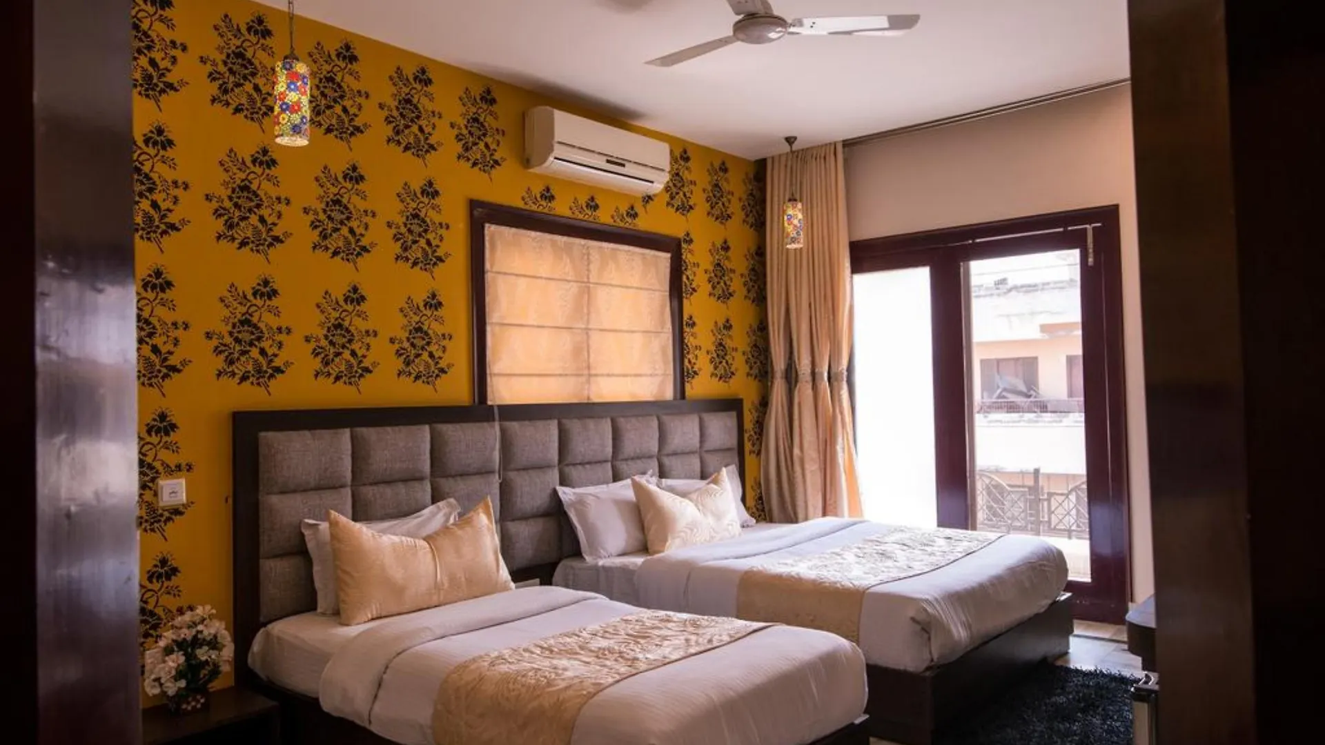 Hotel Buddha Varanasi 3*,