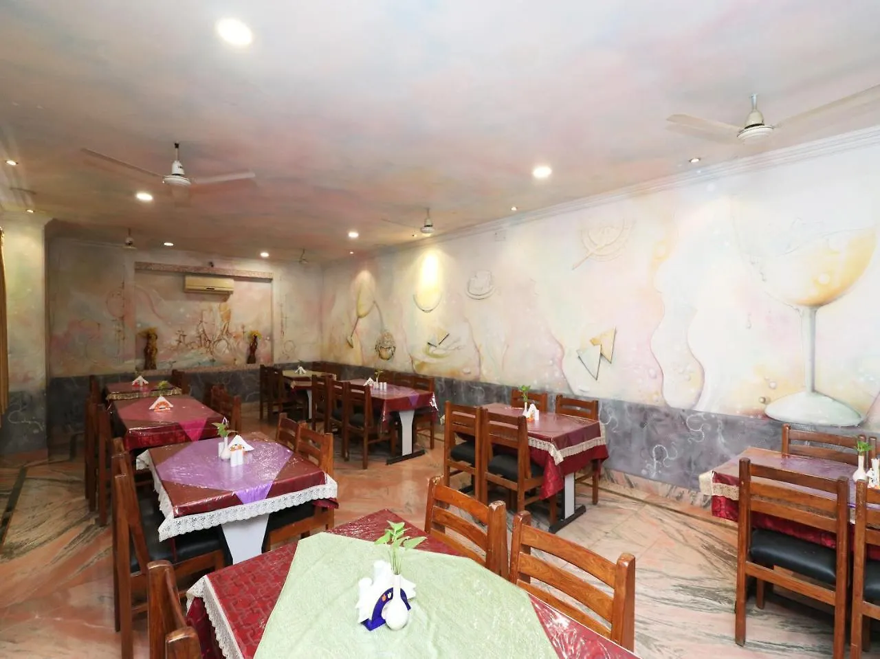 Hotel Buddha Varanasi