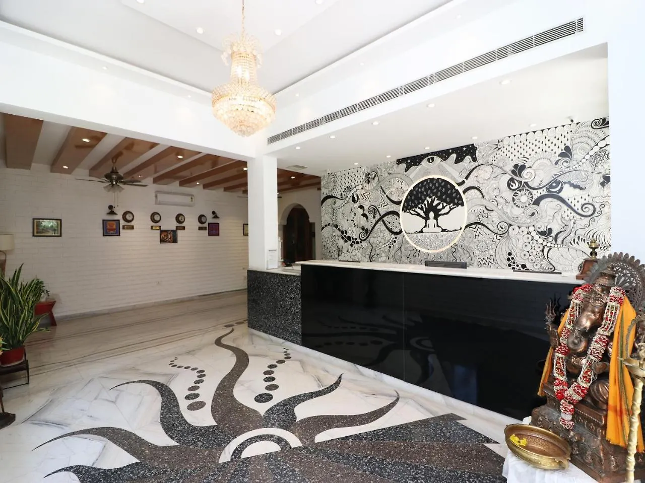 Hotel Buddha Varanasi