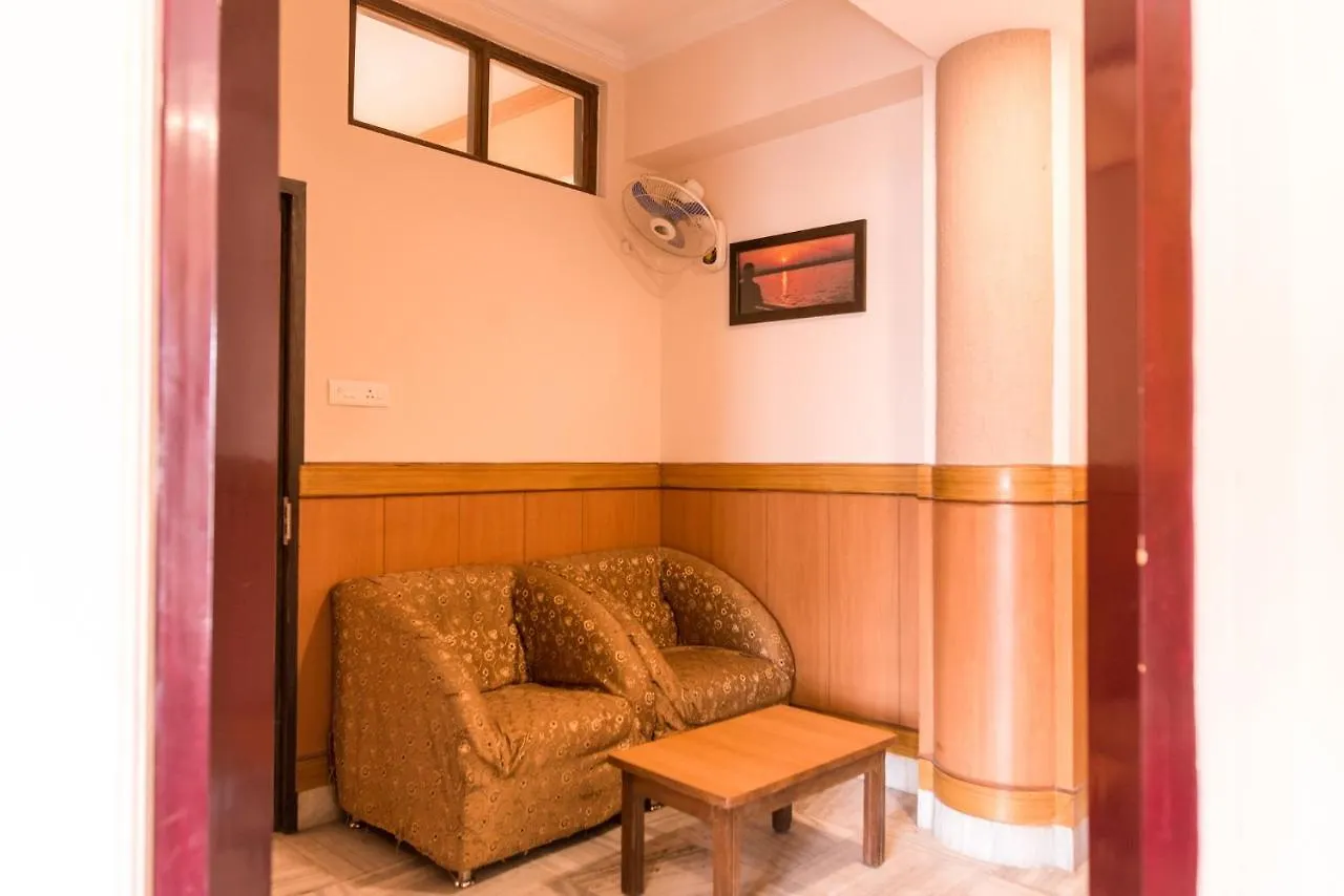 Hotel Buddha Varanasi 3*,